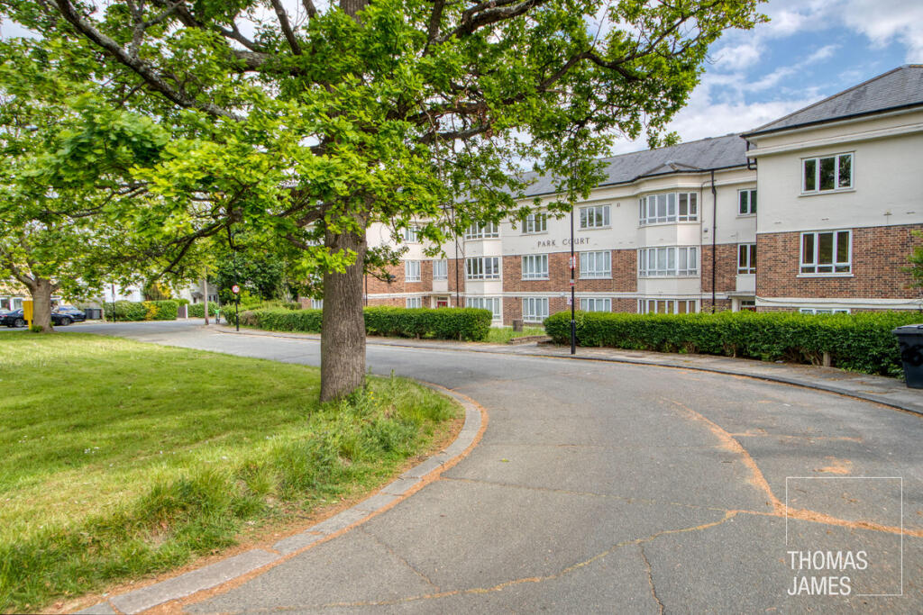 Main image of property: Park Court, London, N11