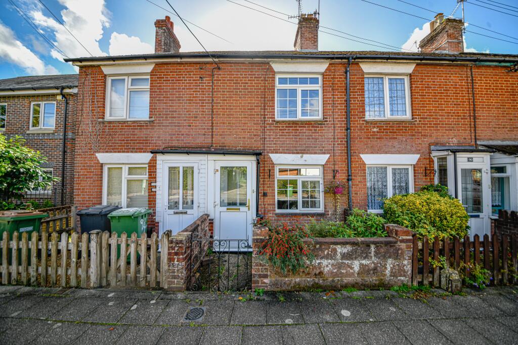 Main image of property: Allbrook Hill, Eastleigh, Hampshire