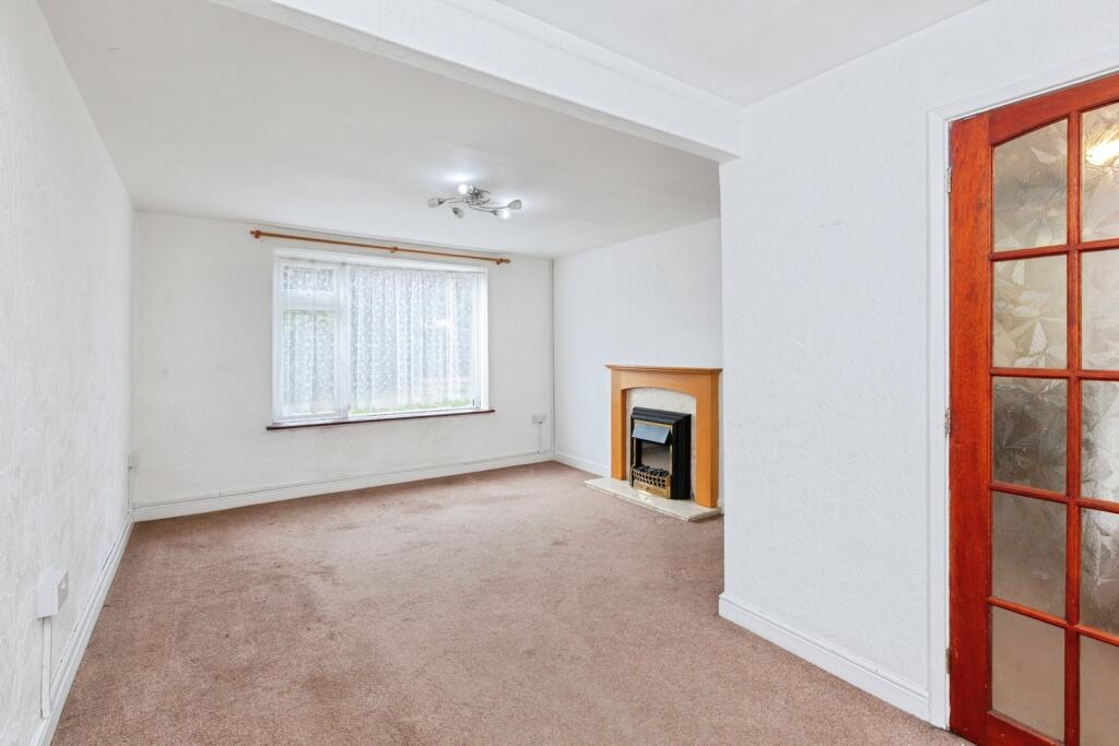 Glenhills Boulevard, Leicester, Leicestershire, LE2 photo 3