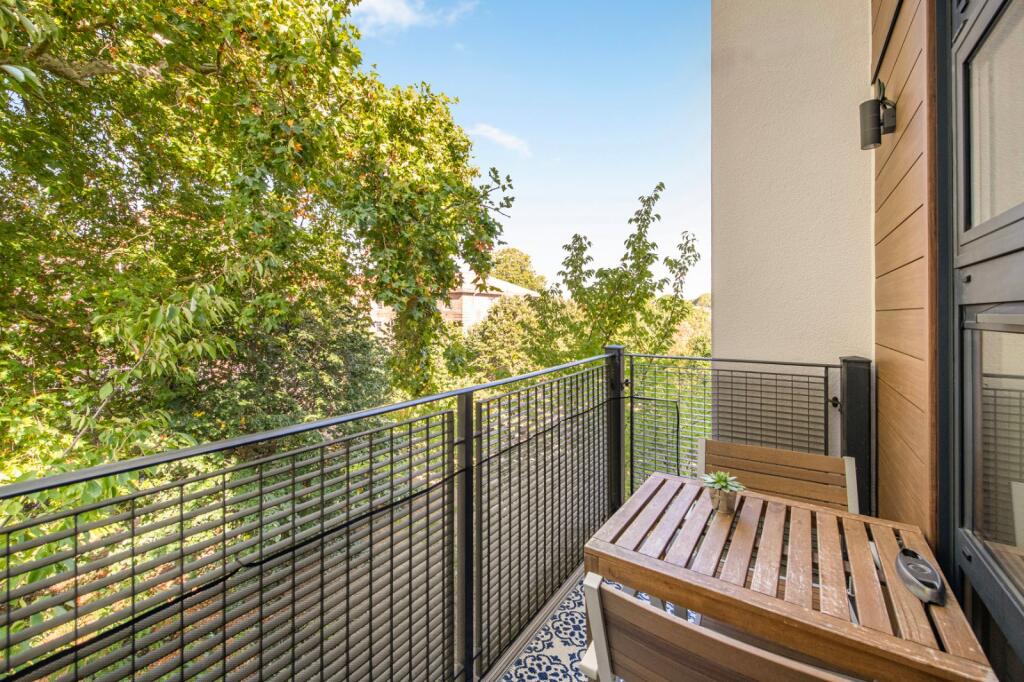 Apartment in London, Southfields - View 2