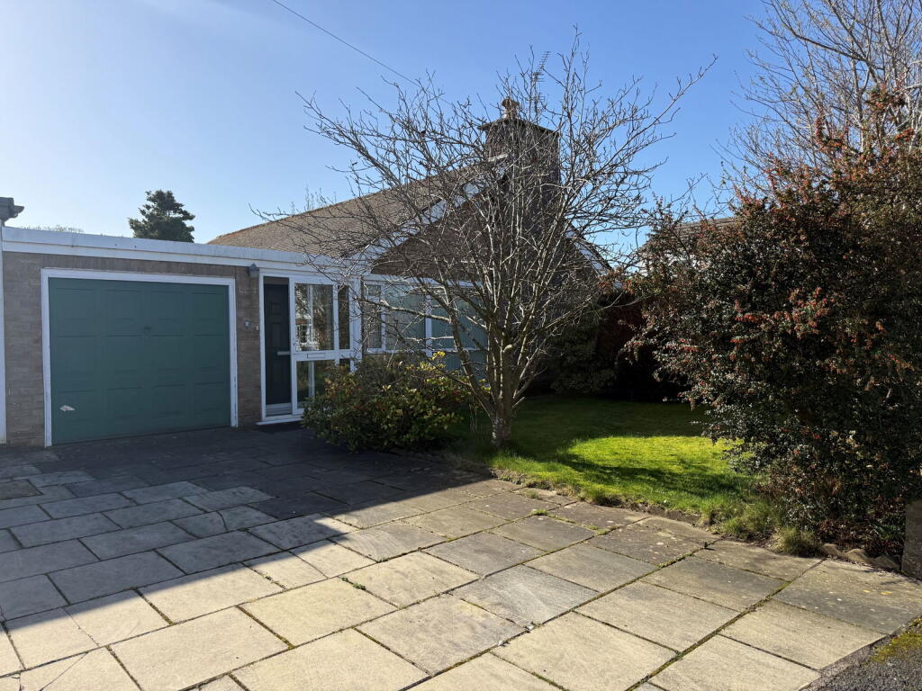 Main image of property: Hallmoor Close, Aughton L39 4UQ