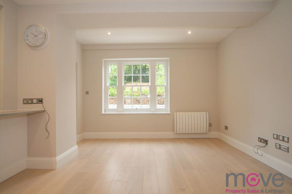 Apartment in Cheltenham, Warden Hill, Tivoli - More