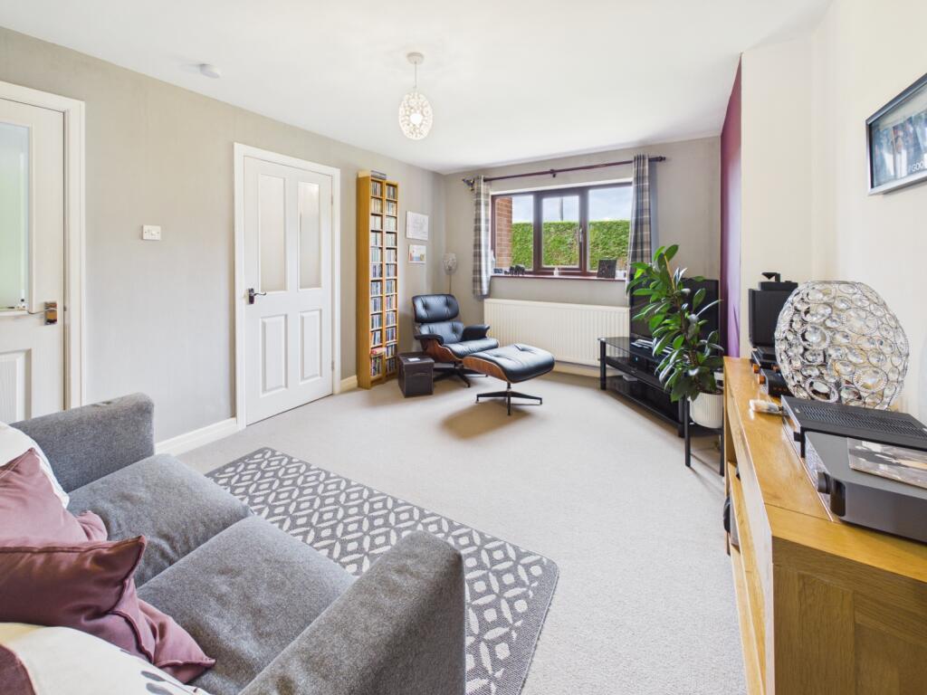 Apartment in Sheffield - View 3