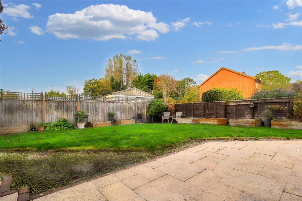 The Woodlands, Lowestoft, Suffolk, NR32 photo 2