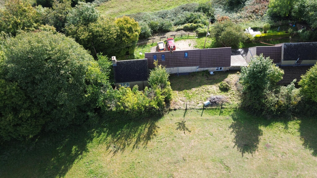 Tetbury Lane, Gloucestershire, GL6 photo 3
