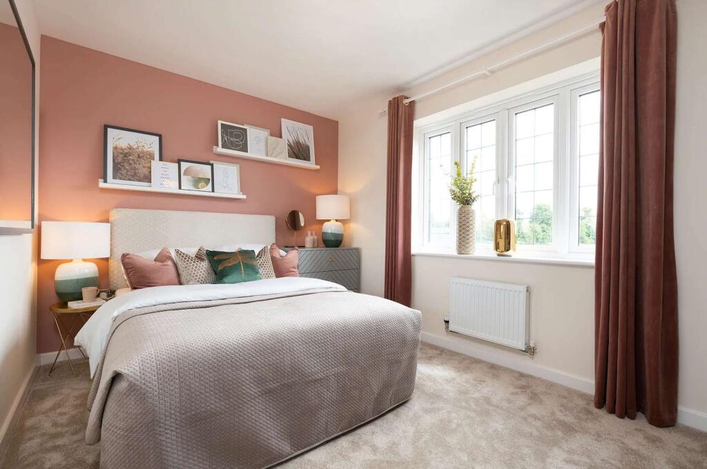 House in Westoning, Central Bedfordshire - More