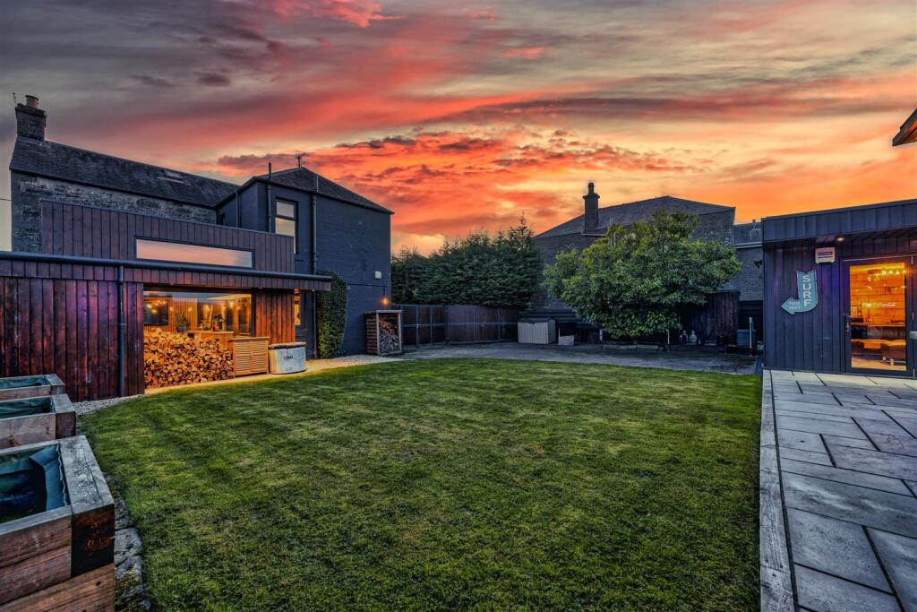 Main image of property: Coupar Angus Road, Muirhead