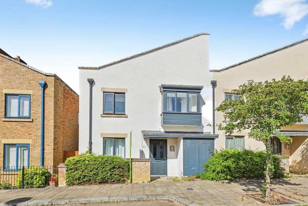 Main image of property: Ashby Wood Drive, Upton, Northampton, Northamptonshire, NN5