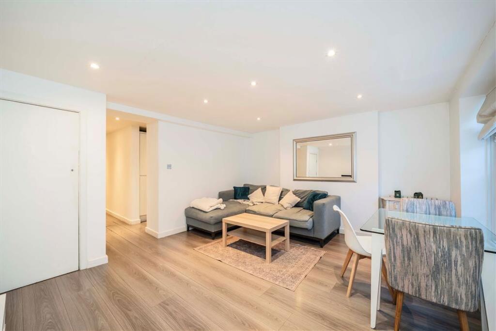 Main image of property: Brompton Square, Chelsea