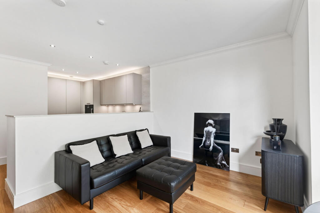 Apartment in Glasgow - View 5