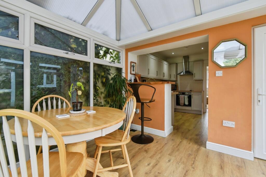 House in Glanamman, Cwmamman - View 5