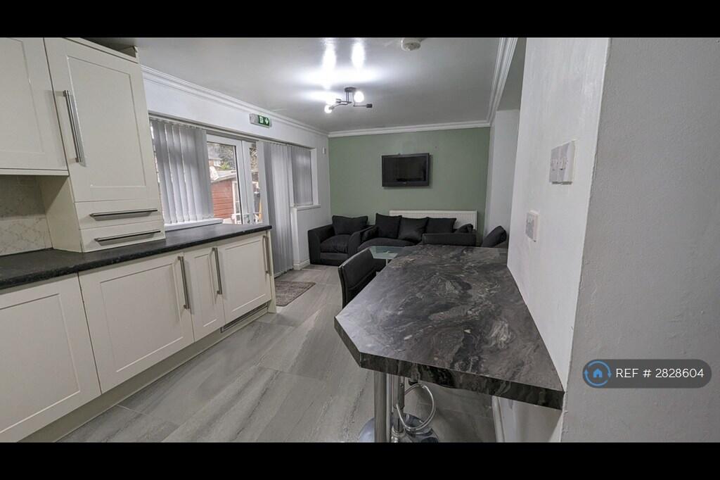 House in Birmingham - View 2