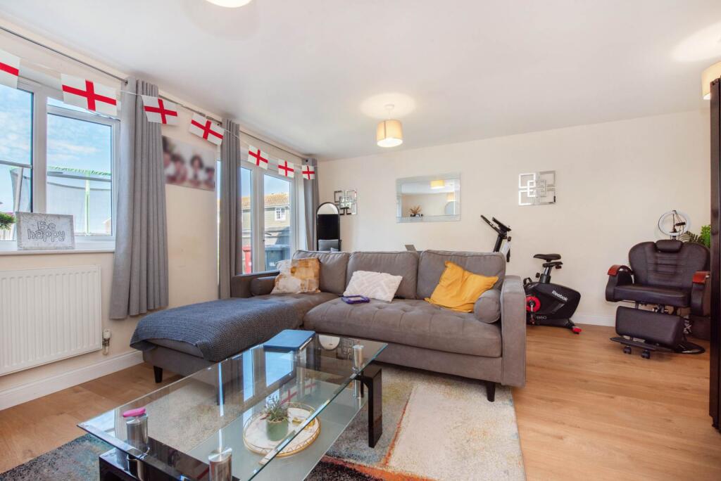 House in Chichester, East Wittering - View 4