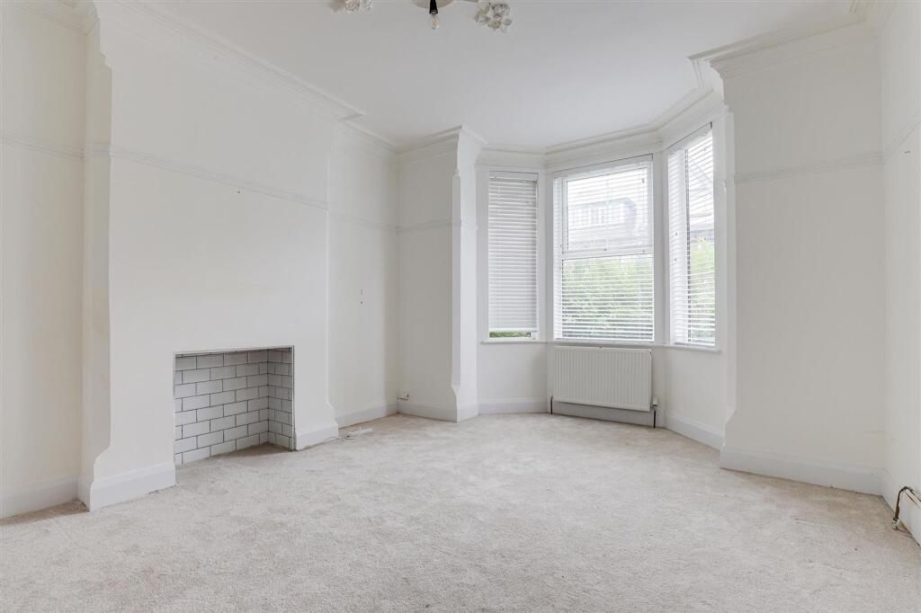 Woodborough Road, Nottingham, NG3 photo 4