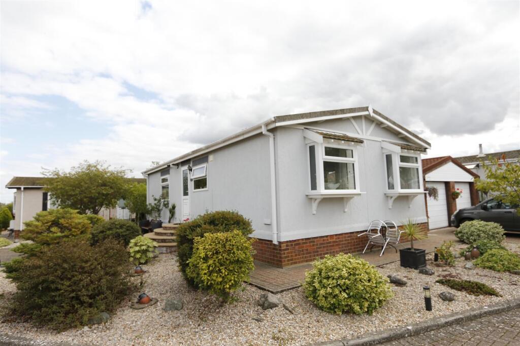 New Road, Clifton, Shefford