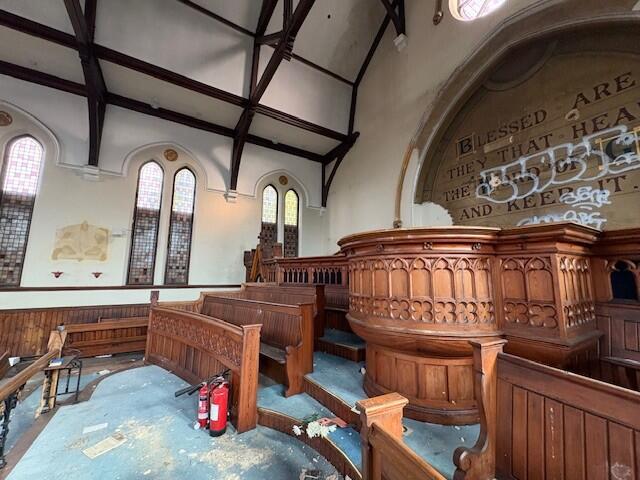 Photo 6