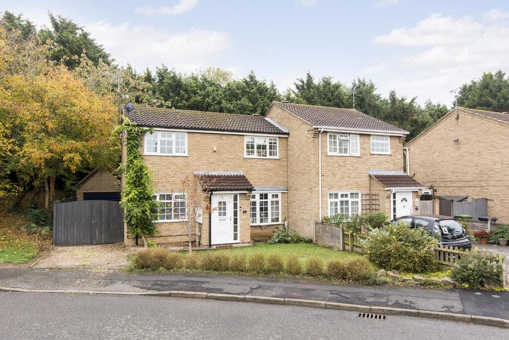 Main image of property: Faringdon Avenue, Lutterworth