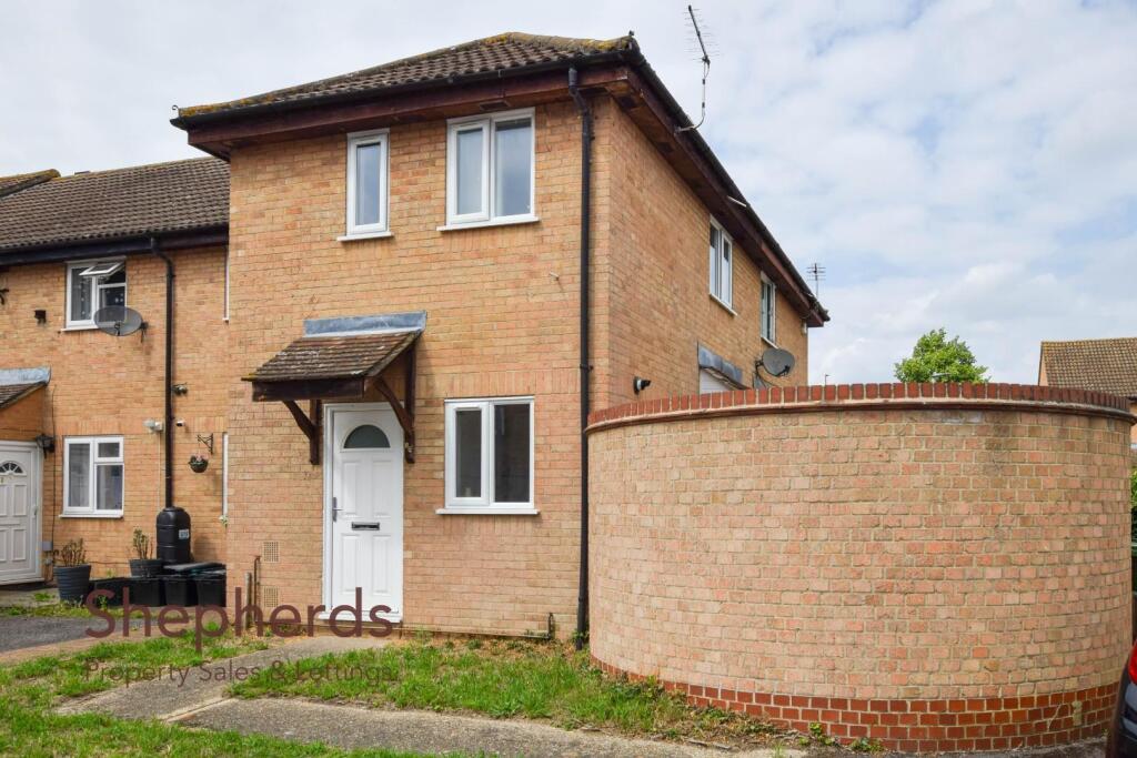 1-bed house on Jacksons Drive, West Cheshunt, £275,000