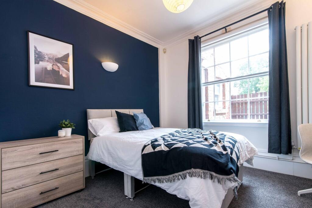 House in Nottingham - More