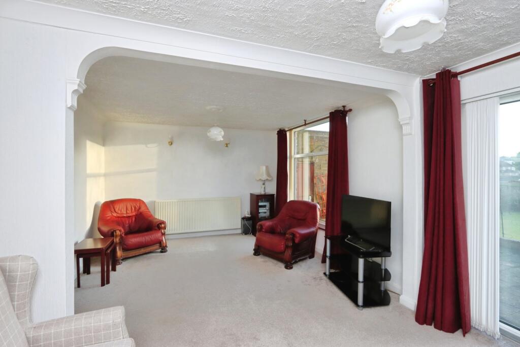 Gleadless Road, Sheffield, South Yorkshire, S12 photo 3