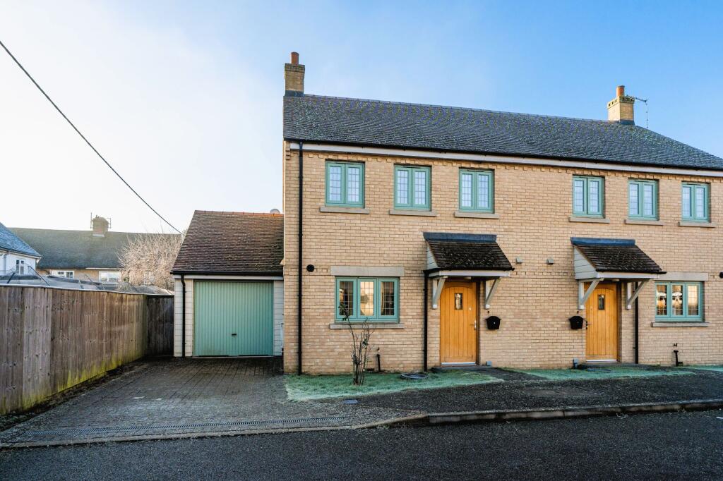 Main image of property: Woodlands Place, Eynsham, OX29