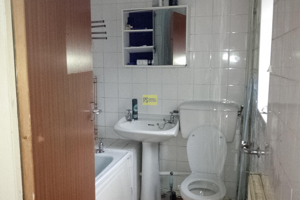 4 bedroom terraced house for rent