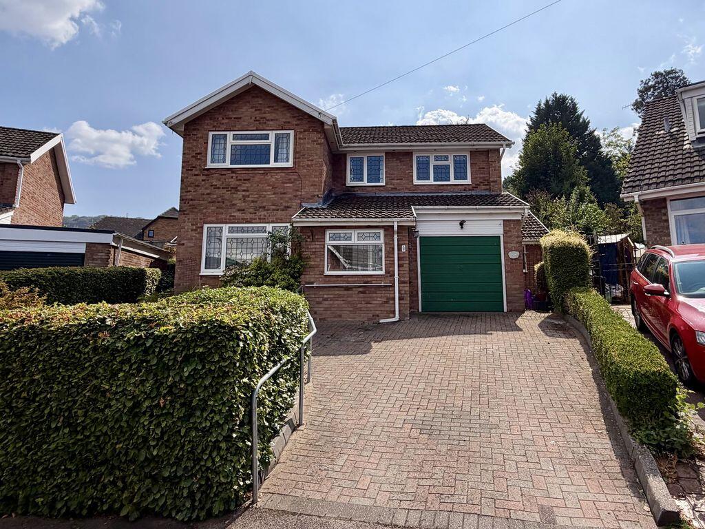 Winsford Grove, Gilwern