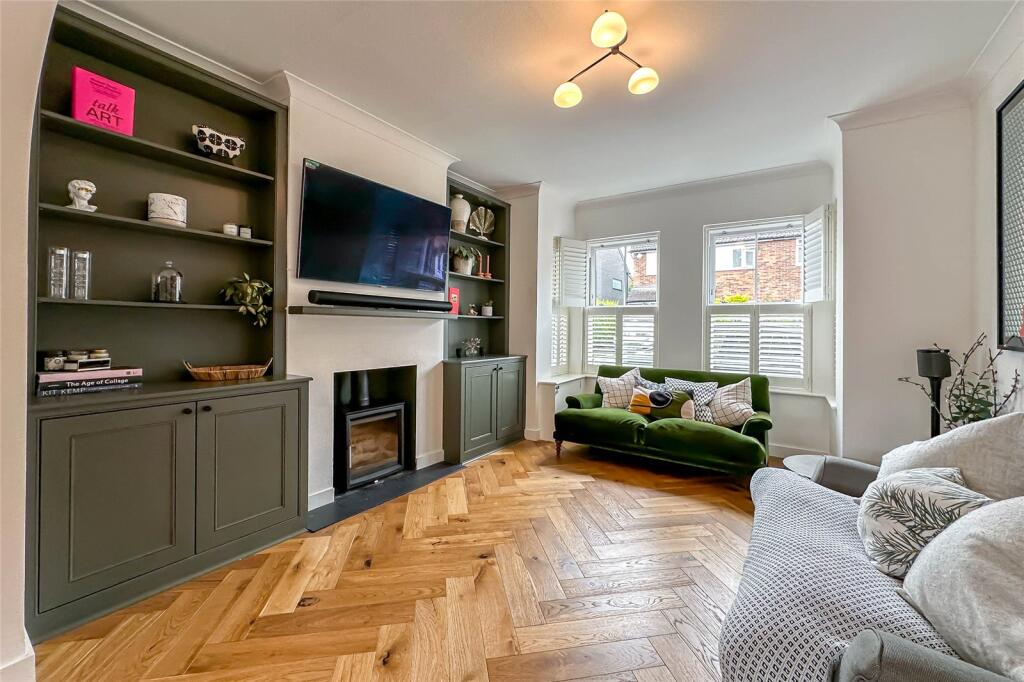 House in Harpenden, Southdown - View 5