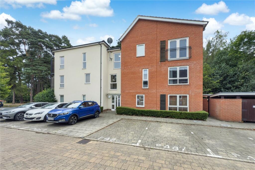 Main image of property: Jaguar Lane, Bracknell, Berkshire, RG12