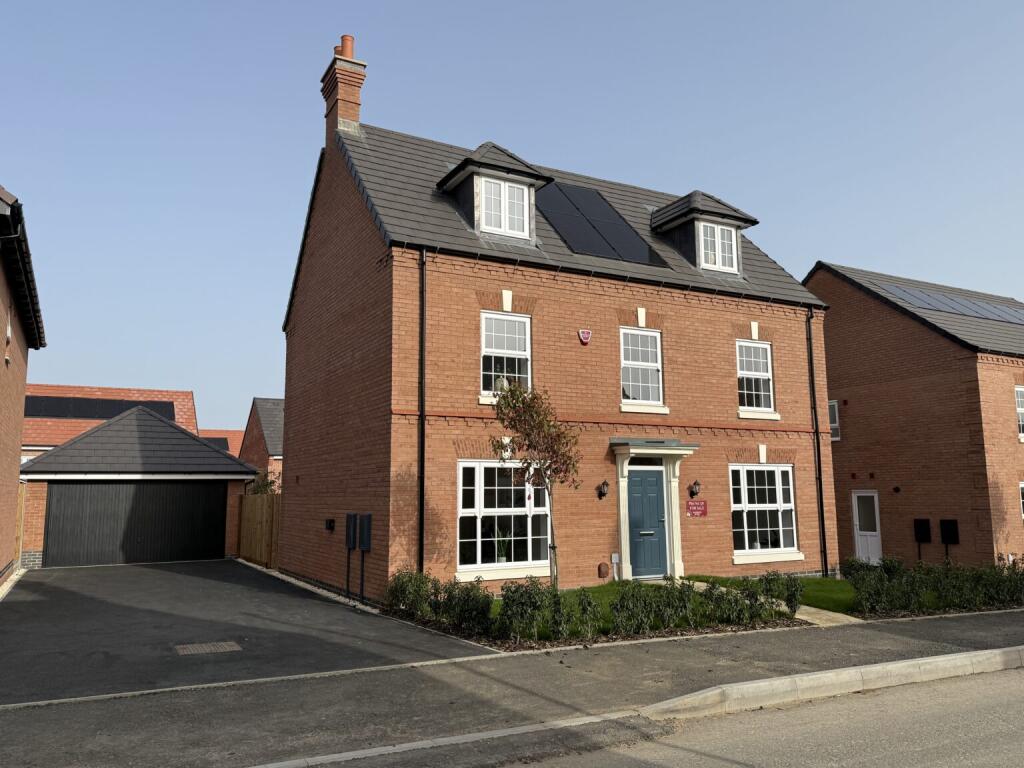 Main image of property: Lutterworth Road,
Burbage,
Hinckley,
LE10 2DL