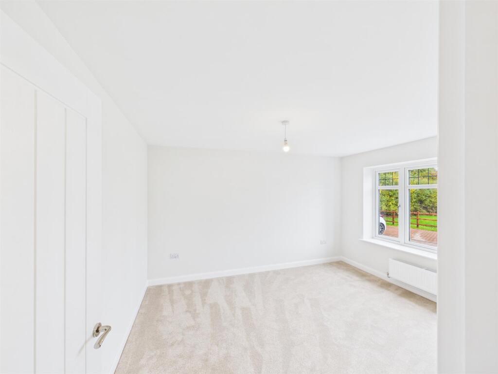 Blackthorn Close, Brailsford, Ashbourne - View 5