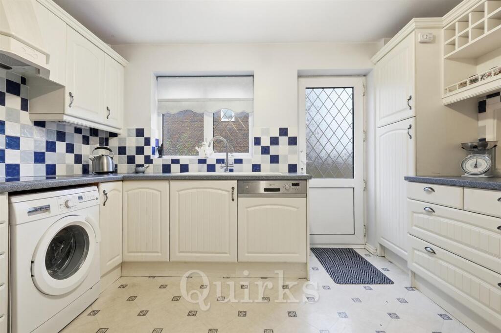 Belgrave Road, Billericay photo 4