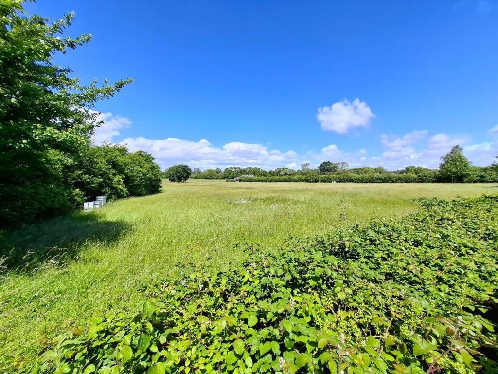 House in Yatton, Claverham - View 2