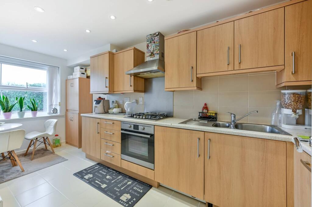 Main image of property: Eagle Road, Slough, SL1