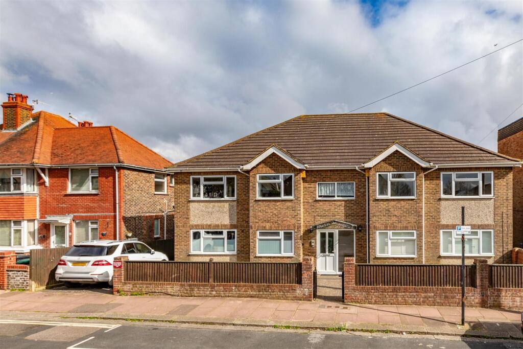 Main image of property: Reigate Road, Brighton, BN1