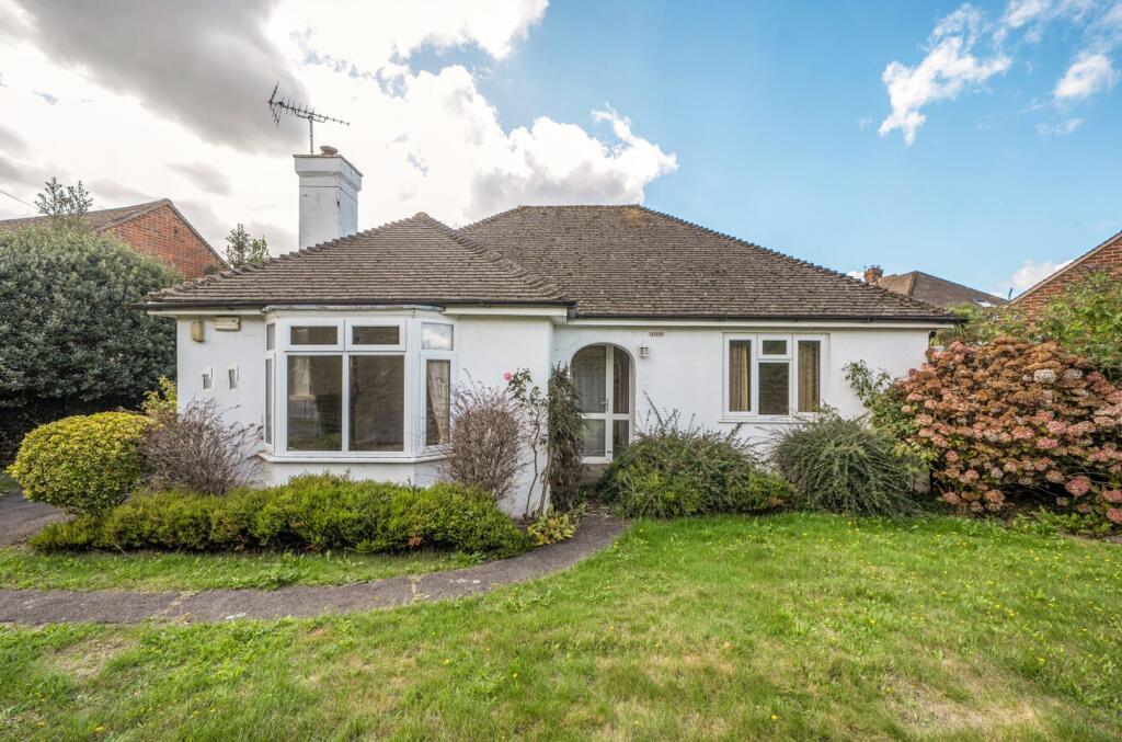 Main image of property: Stockbridge Gardens, Chichester, PO19