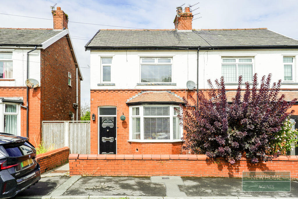 Main image of property: Fylde Road ,Poulton-le-fylde, FY6 7JE