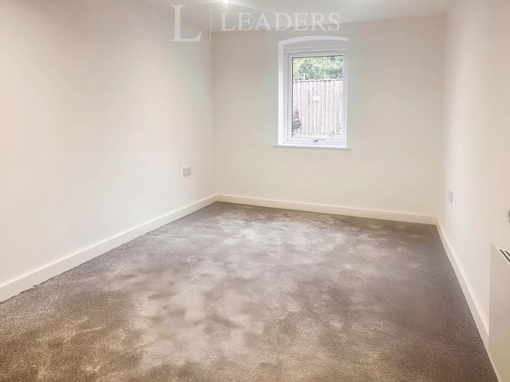 Apartment in Doncaster - View 5
