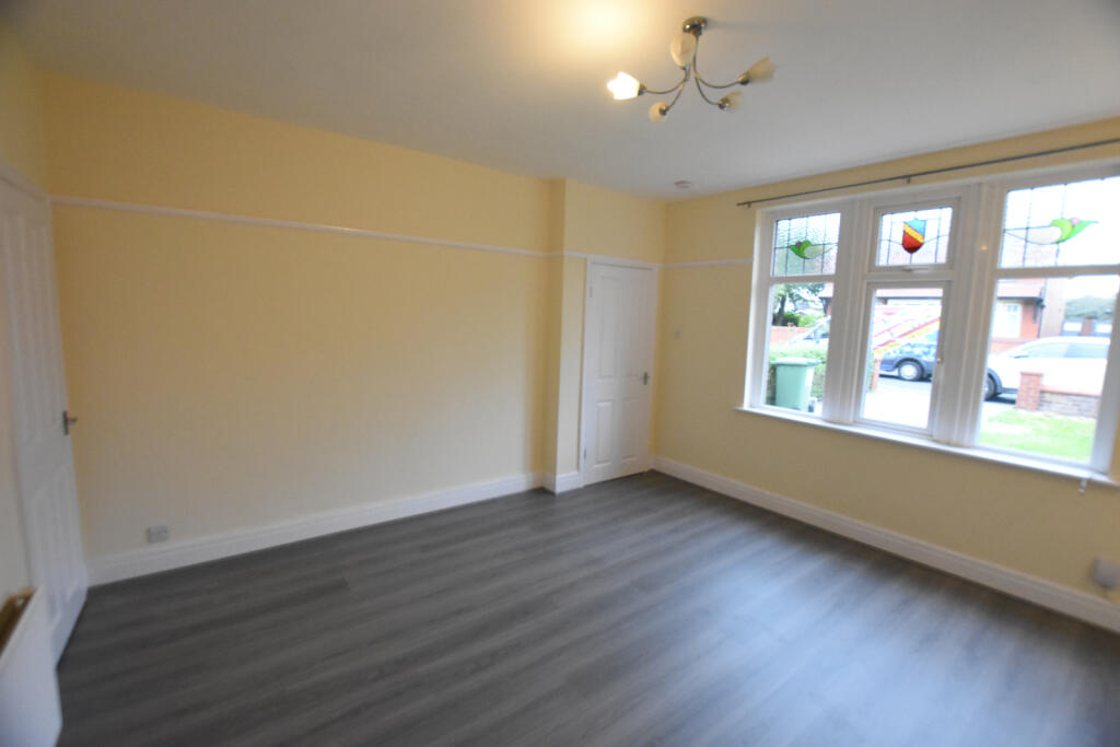 Kirkham Road, Freckleton, PR4 - View 6