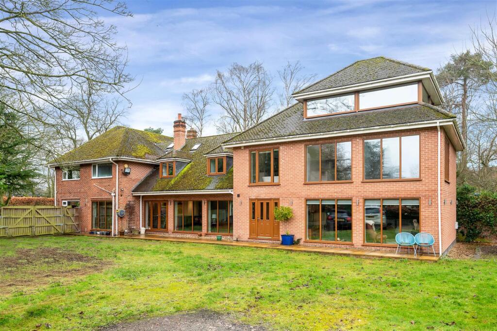 May Lodge Drive, Rufford photo 3