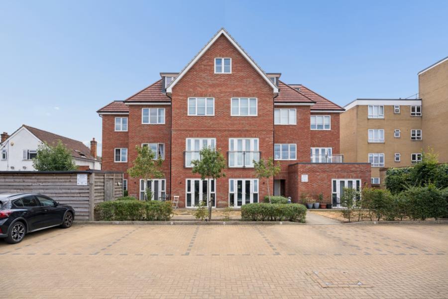 Main image of property: Bathurst Walk, Iver