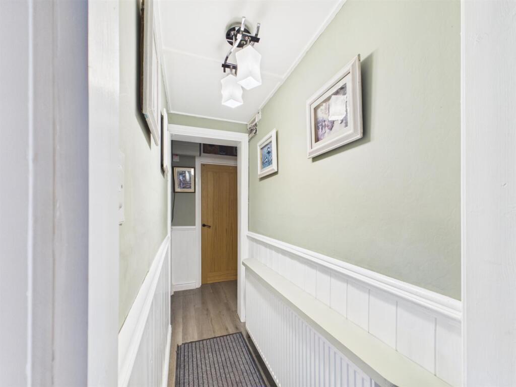 House in East Lindsey, Mablethorpe, Mablethorpe and Sutton - More