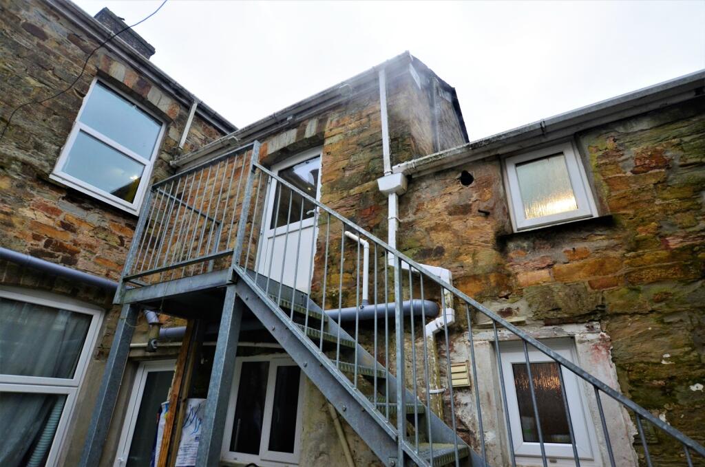 Main image of property: Top Floor Flat, 55 Pool Street, Bodmin, PL31 2HB