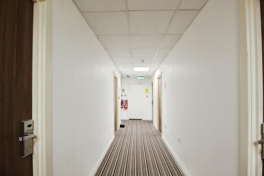 Additional image 4 of 178 Sunbridge Road, Bradford, BD1