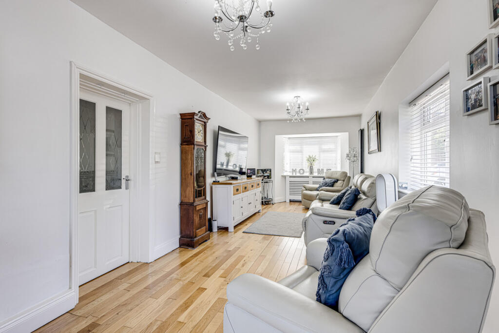 House in Basildon, Essex - More
