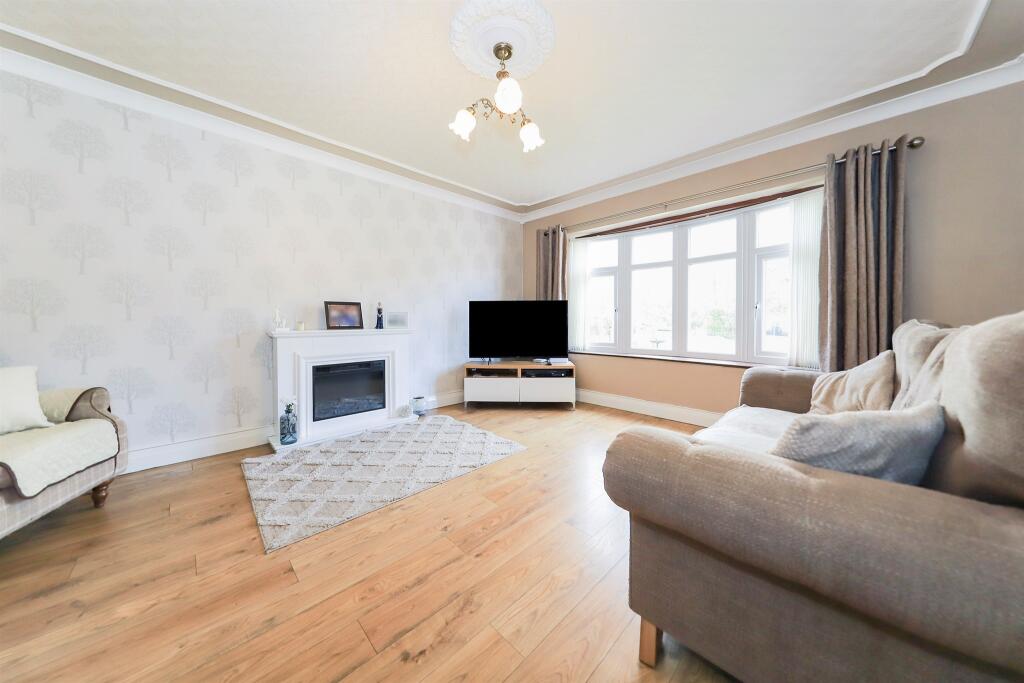 House in Wolverhampton, West Midlands - View 2