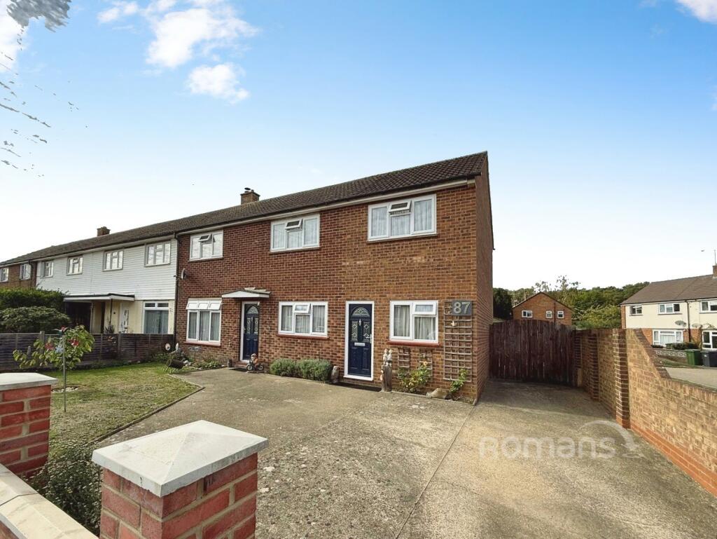 4-bed terraced on Mitcham Road, Camberley, Surrey, £495,000