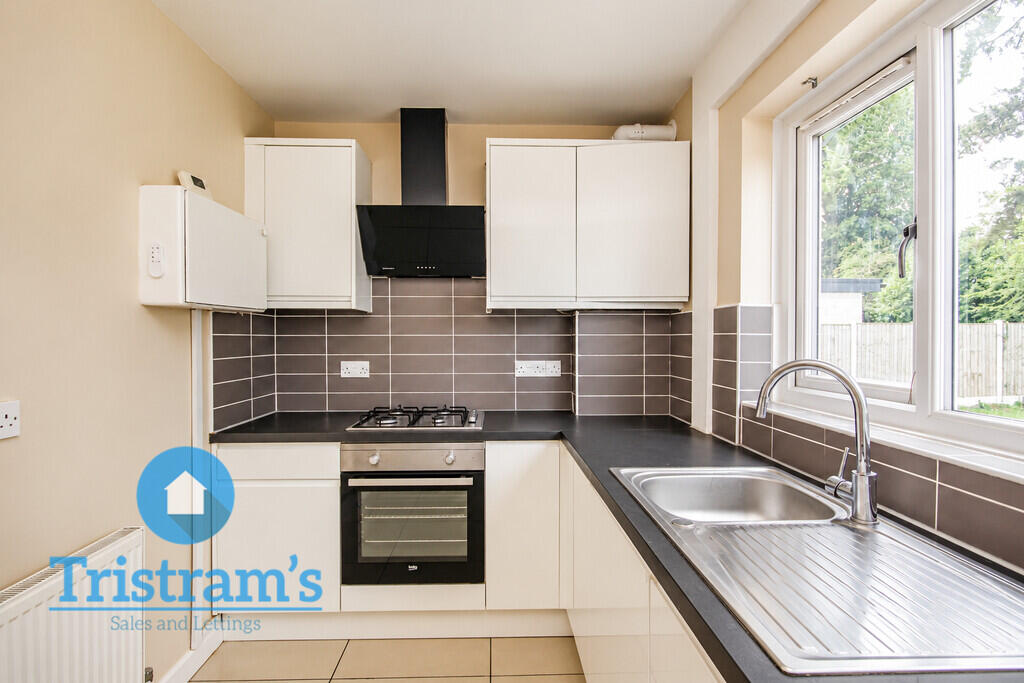 House in Nottingham - View 4