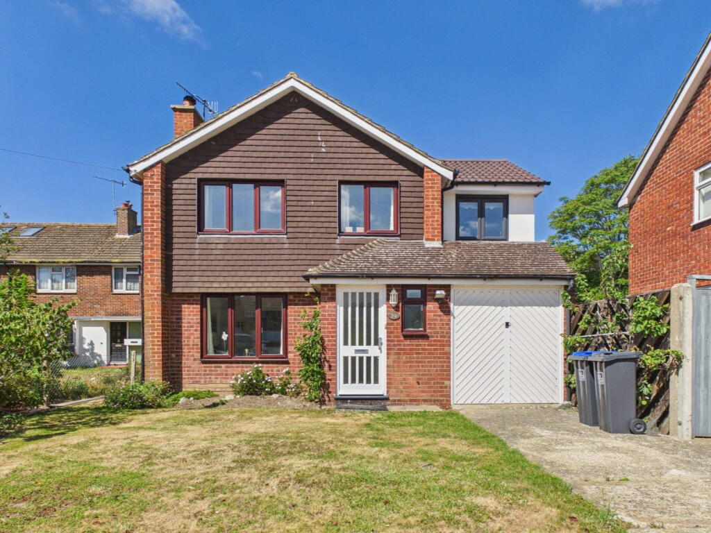 Main image of property: Ely Road, Worthing, BN13