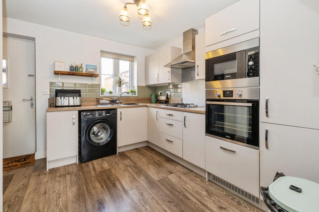 House in West Lindsey, Bardney - More